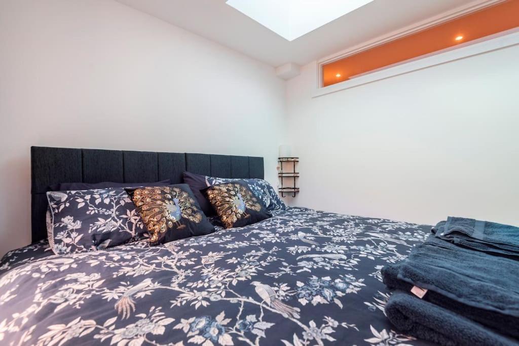 Comfortable Flat Close To The Beach Brighton Exterior photo