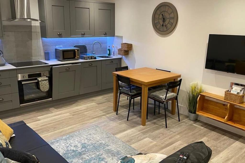 Comfortable Flat Close To The Beach Brighton Exterior photo